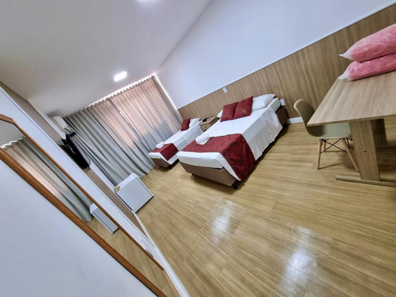 Max Hotel Núcleo Bandeirante Buitenkant foto
