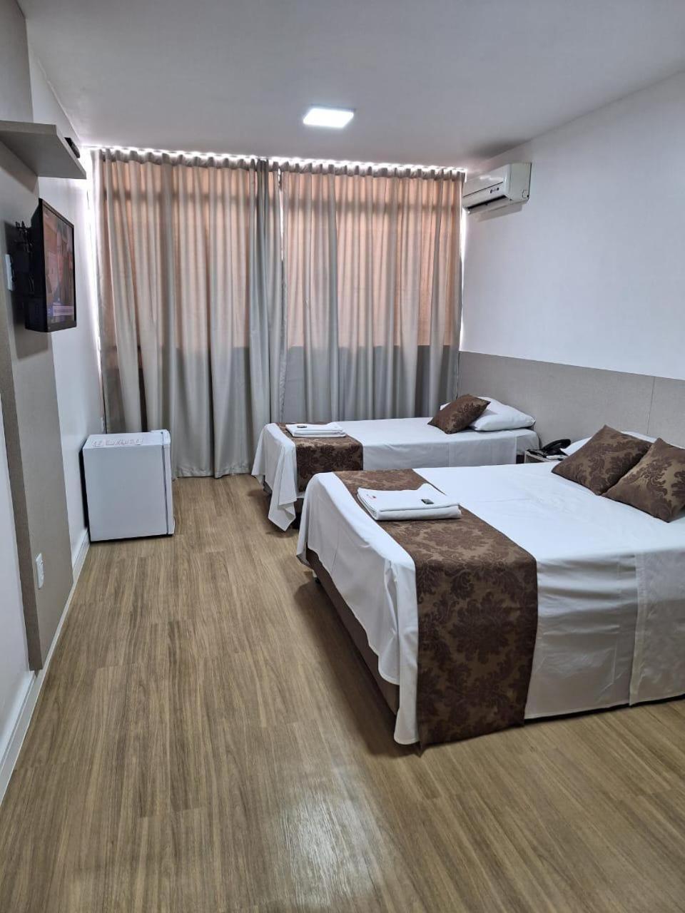 Max Hotel Núcleo Bandeirante Buitenkant foto