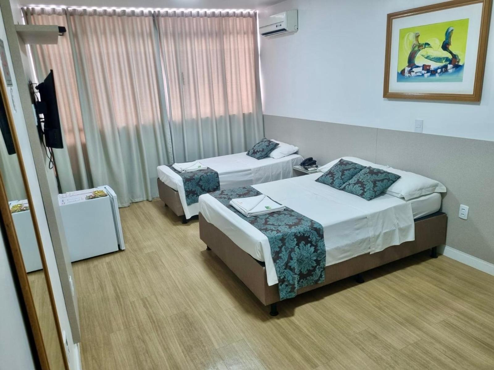 Max Hotel Núcleo Bandeirante Buitenkant foto
