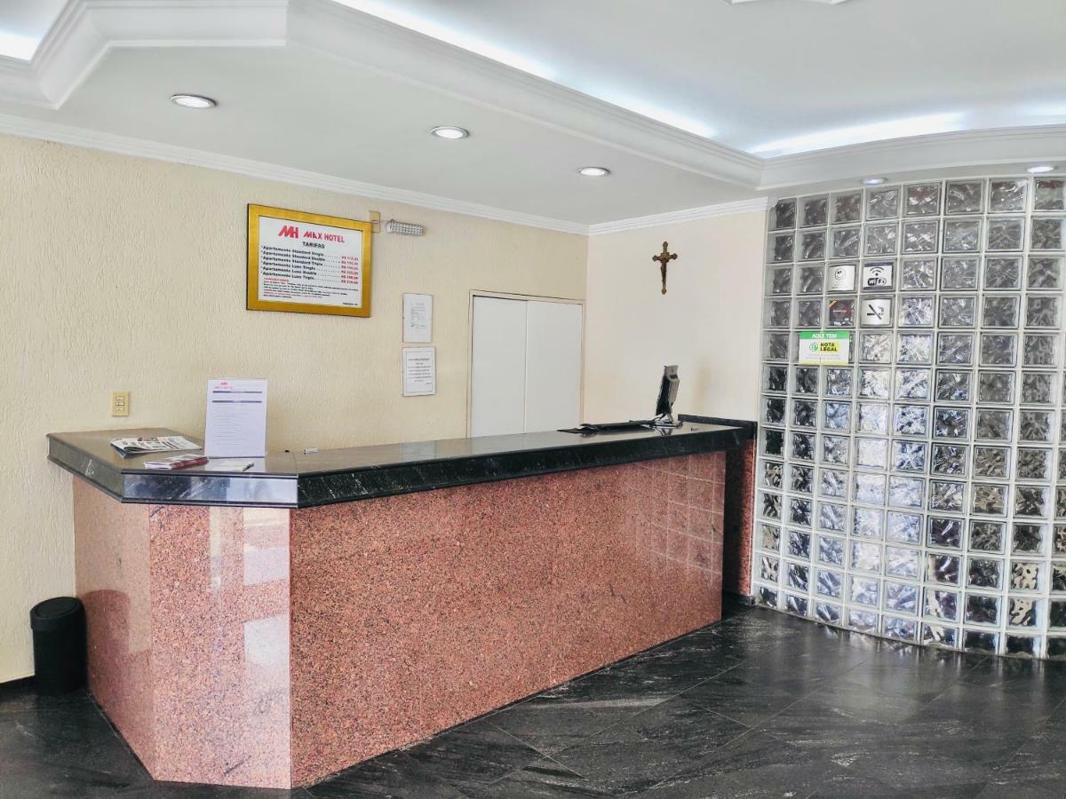 Max Hotel Núcleo Bandeirante Buitenkant foto